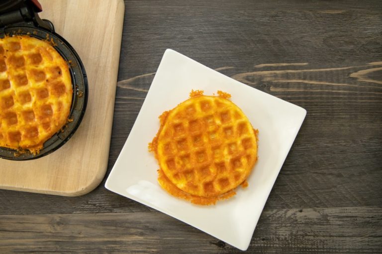 keto egg waffle