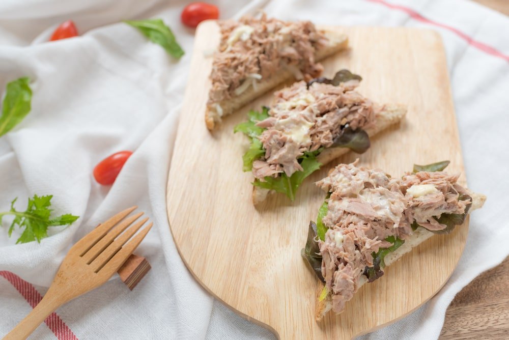 keto tuna salad with relish