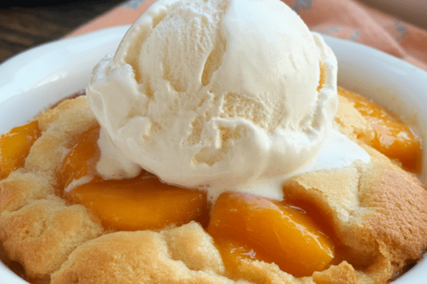 Crock Pot Peach Cobbler