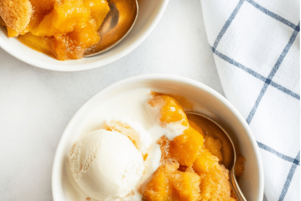 EASY Dutch Oven Peach Cobbler